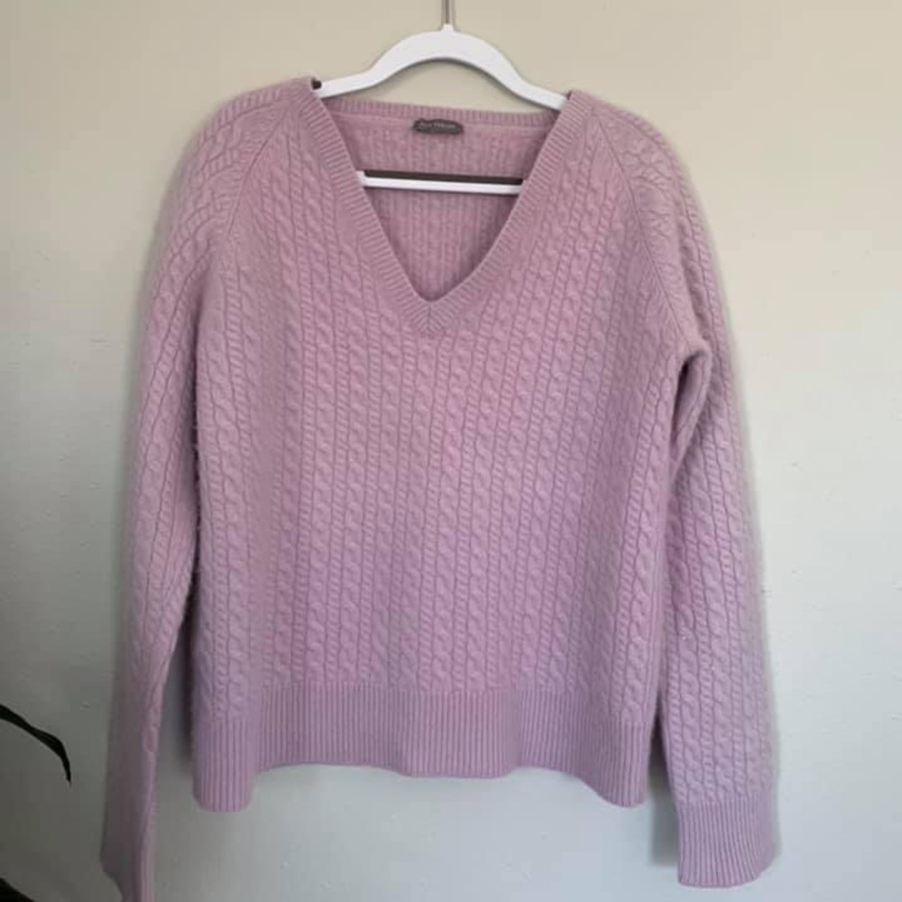 Ann Taylor 100% Cashmere Sweater